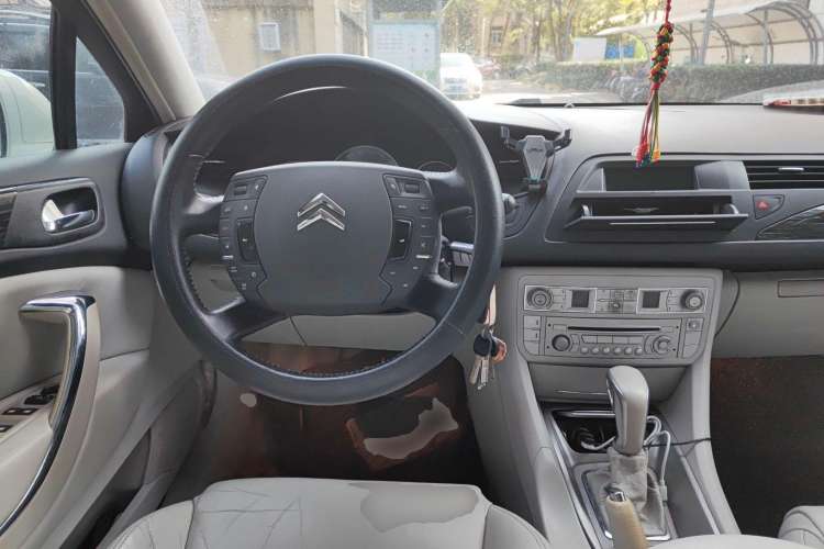 Used Citroen C5 2010 2.3L Automatic ZunYa Trim Steering Wheel