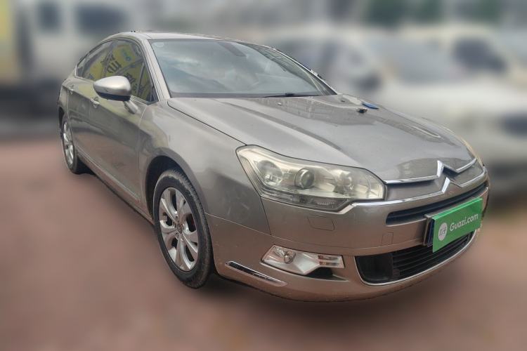Used Citroen C5 2010 2.3L Automatic ZunYa Trim Front Right 45 Deg