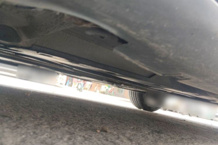 Used Citroen C5 2011 2.3L Automatic Zunyu Version Chassis Front Left