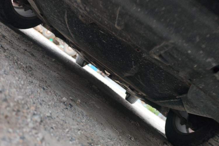 Used Citroen C5 2011 2.3L Automatic Zunyu Version Chassis Front