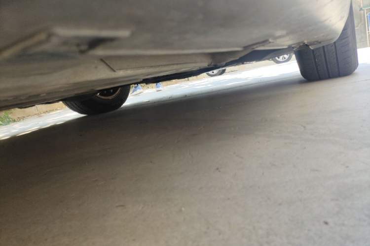 Used Citroen C5 2011 2.0L Automatic Comfort Edition Chassis Front Right