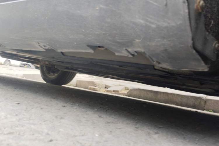 Used Citroen C5 2011 2.3L Automatic Zunyu Version Chassis Front Right