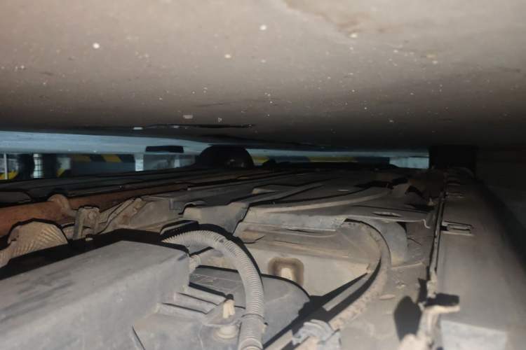 Used Citroen C5 2011 2.3L Automatic Zunyu Version Chassis Rear Left