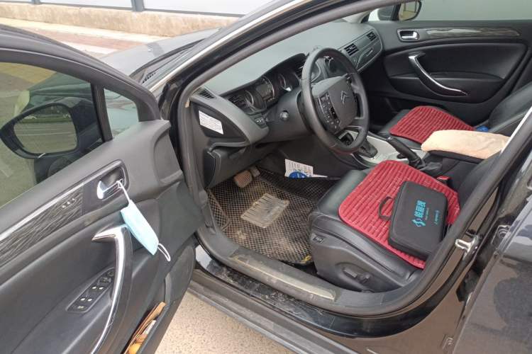 Used Citroen C5 2011 Dongfang Zhilü 3.0L Automatic Flagship Model Driver Seat