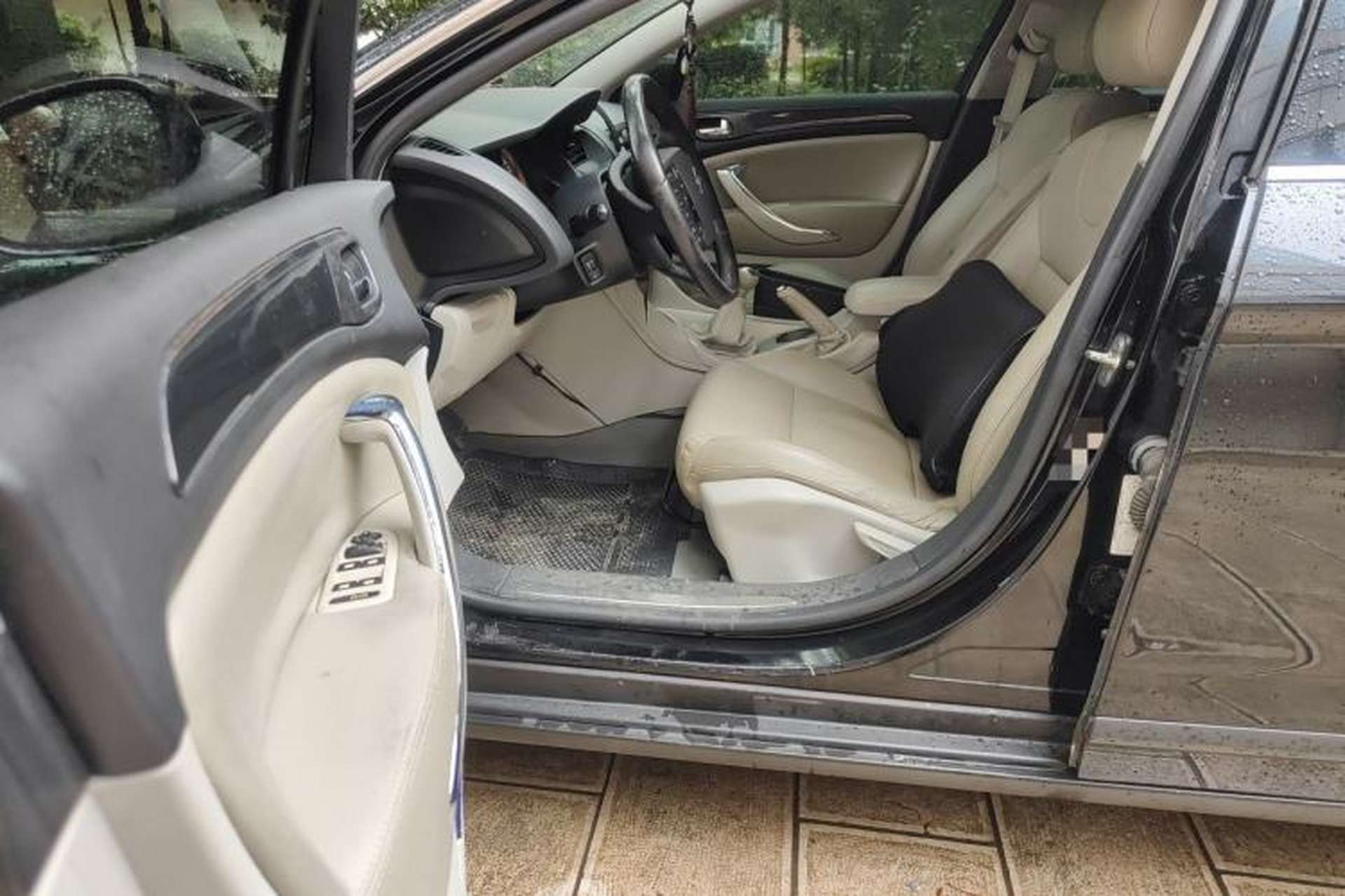 Used Citroen C5 2011 2.0L Manual Comfort Edition Driver Seat