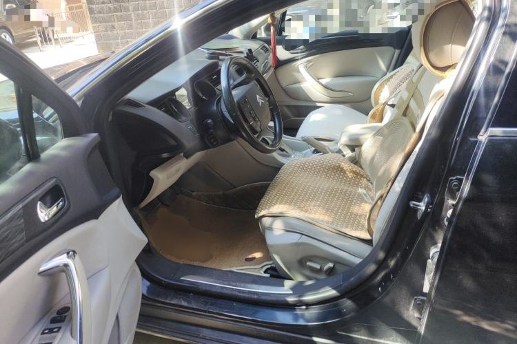 Used Citroen C5 2011 2.0L Automatic Comfort Edition Driver Seat