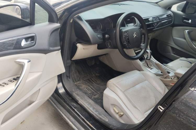 Used Citroen C5 2011 2.3L Automatic Zunyu Version Driver Seat