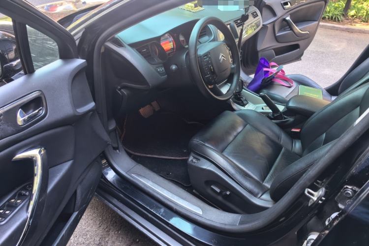 Used Citroen C5 2011 2.3L Automatic Luxury Version Driver Seat