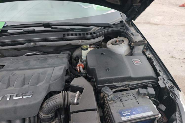 Used Citroen C5 2011 2.3L Automatic Zunyu Version Engine Bay Left