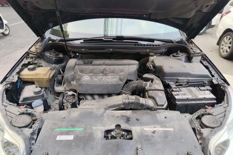 Used Citroen C5 2011 Dongfang Zhilü 2.3L Zunya Model Engine Bay