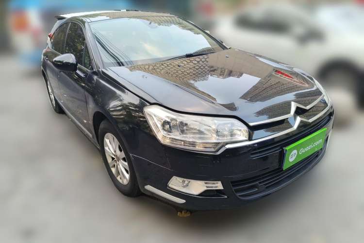 Used Citroen C5 2011 Dongfang Zhilü 2.3L Zunya Model Front Right 45 Deg