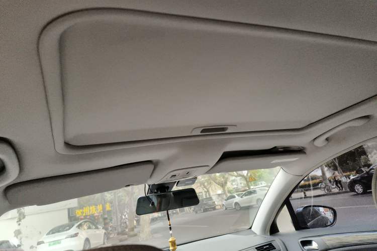 Used Citroen C5 2011 Dongfang Zhilü 2.3L Zunya Model Headliner