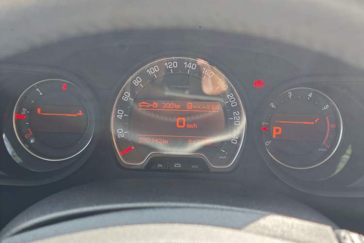 Used Citroen C5 2011 Dongfang Zhilü 2.3L Automatic Zunyu Model Instrument Cluster