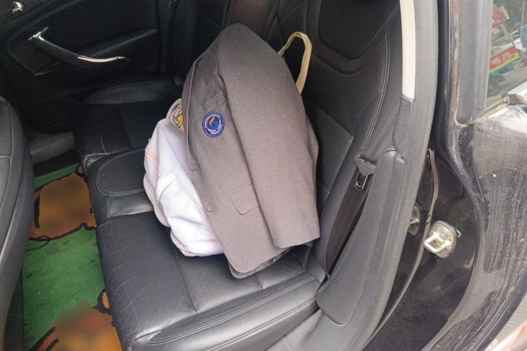Used Citroen C5 2011 2.3L Automatic Zunyu Version Left Rear Seat