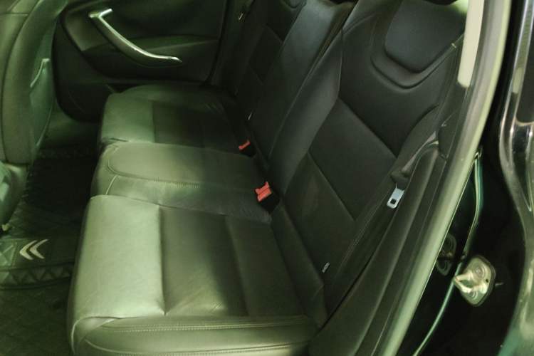 Used Citroen C5 2011 2.3L Automatic Zunyu Version Left Rear Seat