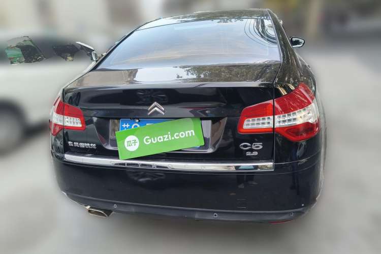 Used Citroen C5 2011 Dongfang Zhilü 2.3L Zunya Model Rear