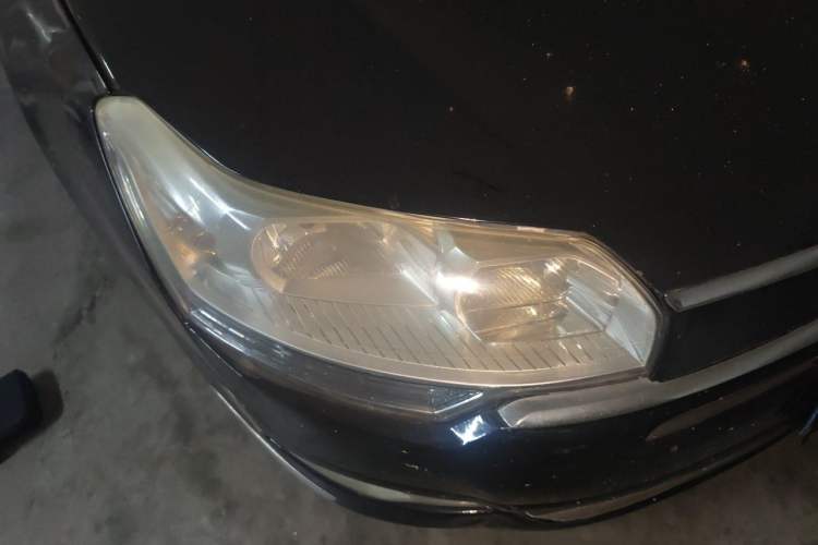 Used Citroen C5 2011 2.3L Automatic Zunyu Version Right Front Headlight