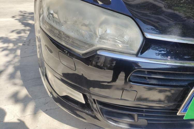 Used Citroen C5 2011 2.0L Automatic Comfort Edition Right Front Headlight