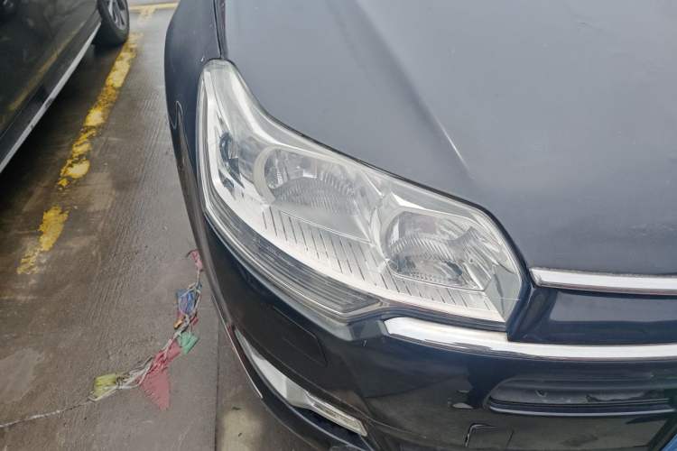 Used Citroen C5 2011 2.3L Automatic Zunyu Version Right Front Headlight
