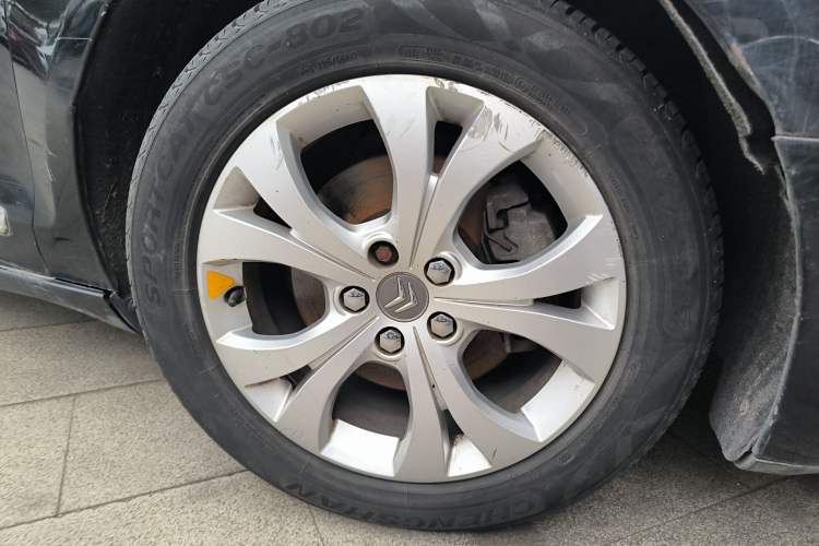 Used Citroen C5 2011 2.3L Automatic Zunyu Version Right Front Wheel Hub