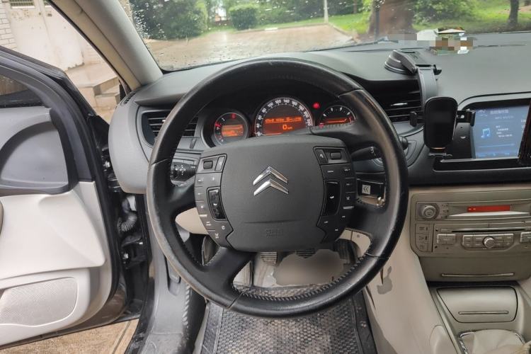 Used Citroen C5 2011 2.0L Manual Comfort Edition Steering Wheel