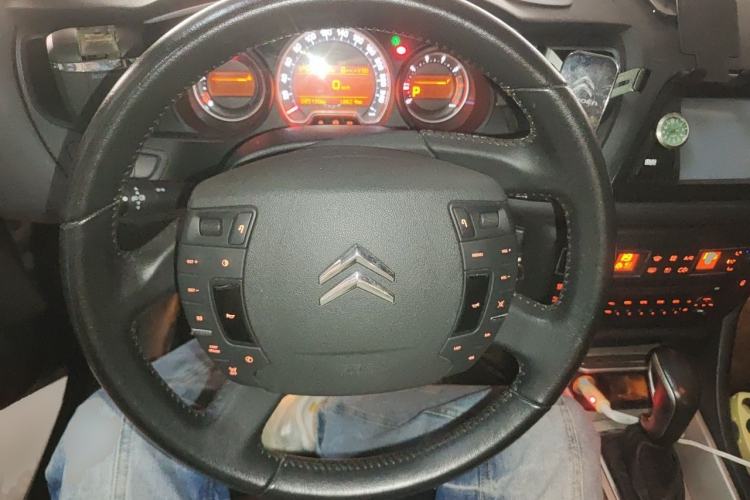 Used Citroen C5 2011 2.3L Automatic Prestige Edition Steering Wheel