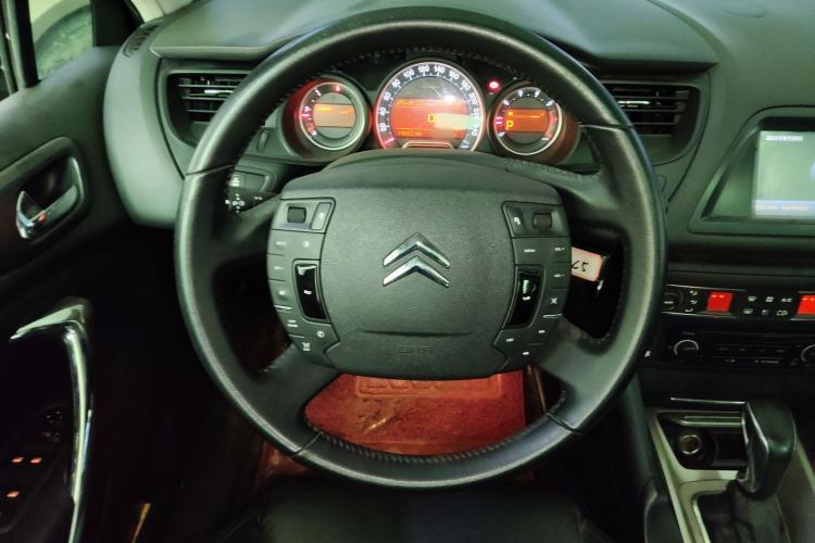 Used Citroen C5 2011 2.3L Automatic Zunyu Version Steering Wheel