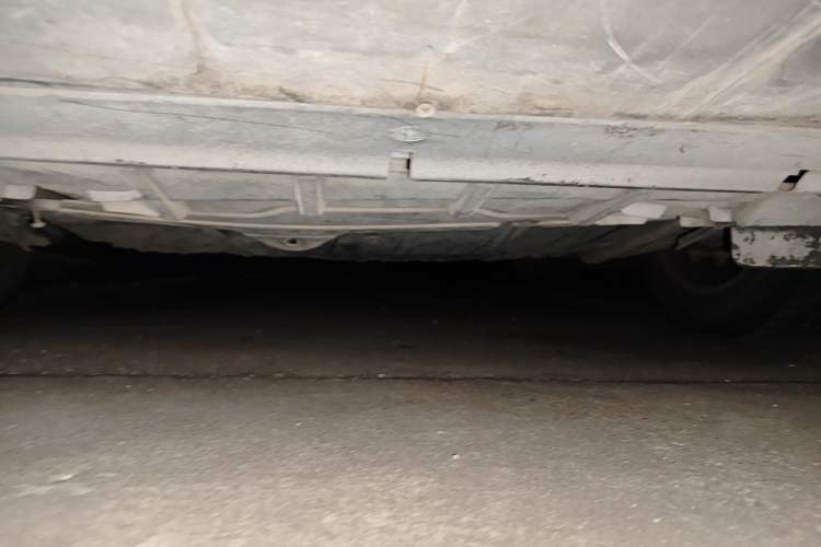 Used Citroen C5 2011 2.3L Automatic Zunyu Version Chassis Front