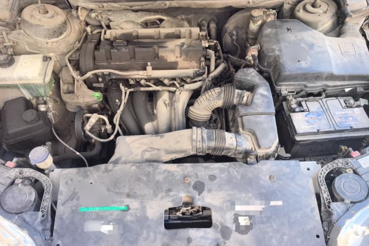 Used Citroen C5 2011 Dongfang Zhilü 2.3L Automatic Luxury Model Engine Bay