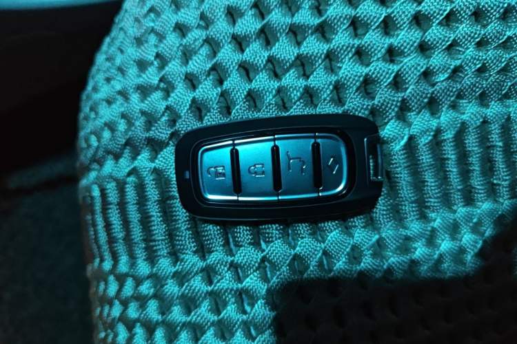 Used Citroen C5 2011 2.3L Automatic Zunyu Version Vehicle Key
