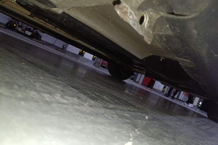 Used Citroen C5 2011 2.3L Automatic Zunya Edition Chassis Front Left