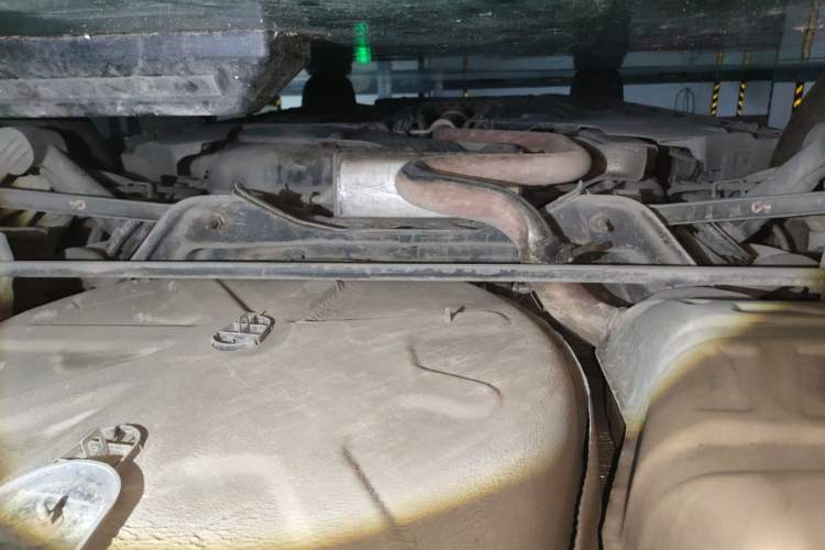 Used Citroen C5 2011 2.3L Automatic Zunyu Version Chassis Rear