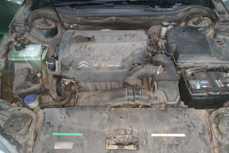 Used Citroen C5 2011 2.3L Automatic Zunyu Version Engine Bay