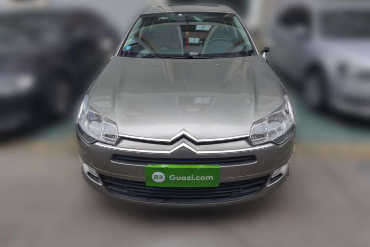 Used Citroen C5 2011 2.0L Manual Comfort Edition Front
