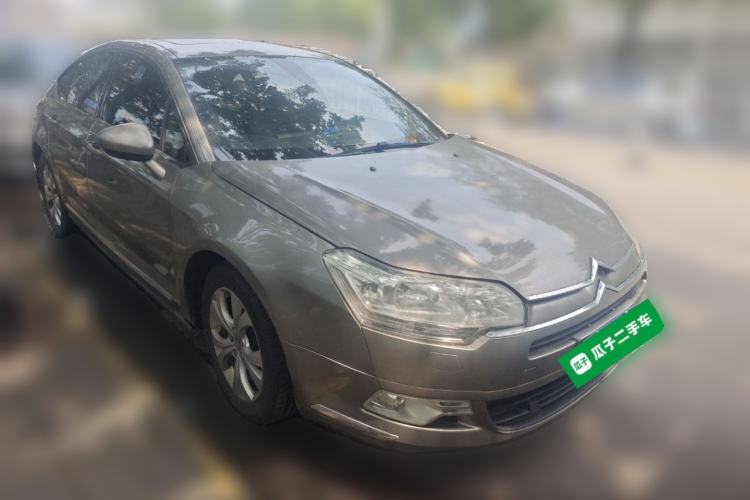 Used Citroen C5 2011 Dongfang Zhilü 2.3L Automatic Zunyu Model Front Right 45 Deg