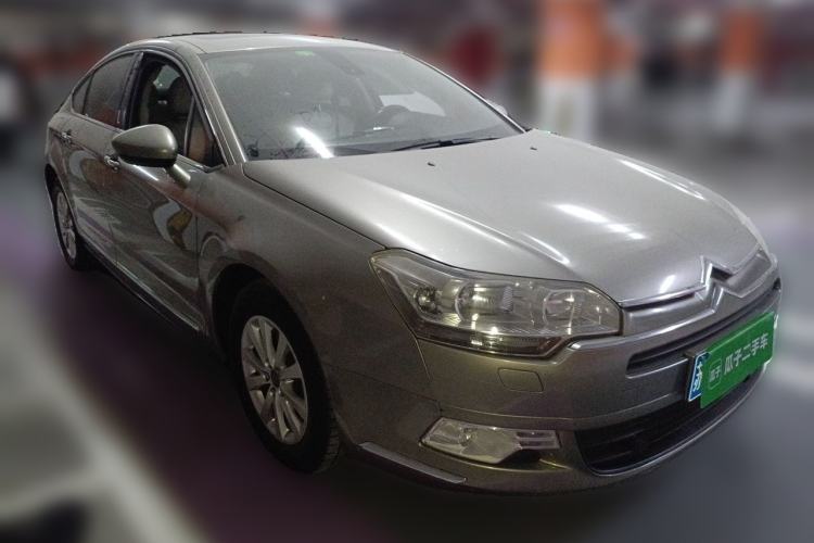 Used Citroen C5 2011 2.3L Automatic Zunya Edition Front Right 45 Deg