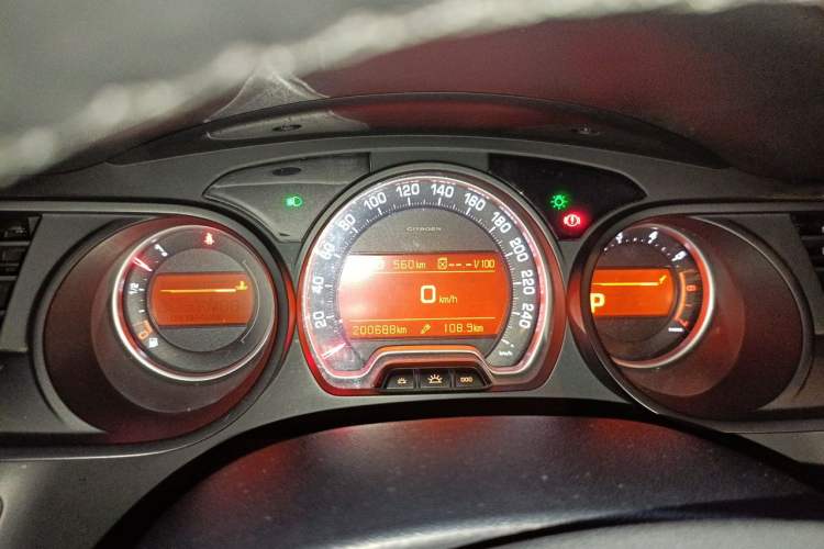 Used Citroen C5 2011 2.3L Automatic Zunya Edition Instrument Cluster