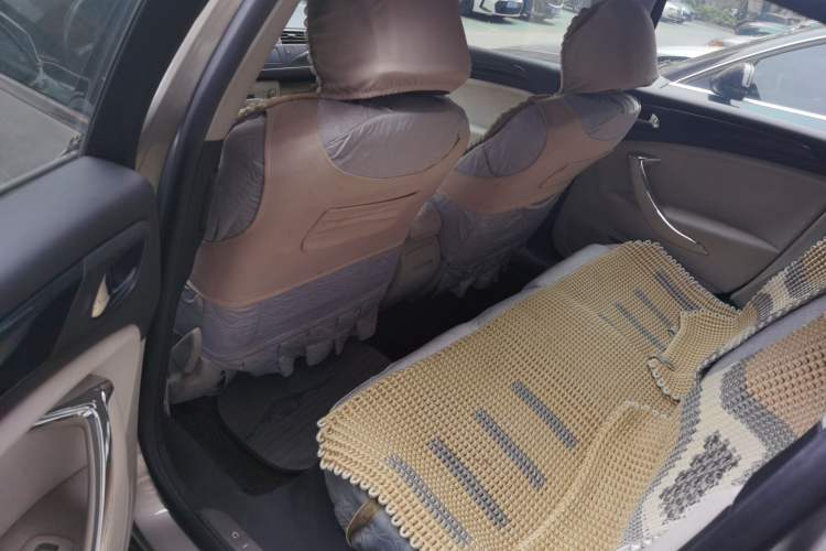 Used Citroen C5 2011 2.0L Manual Comfort Edition Left Rear Seat