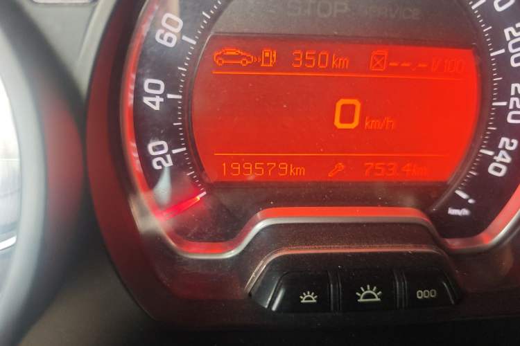 Used Citroen C5 2011 Dongfang Zhilü 2.3L Automatic Zunyu Model Odometer Close Up