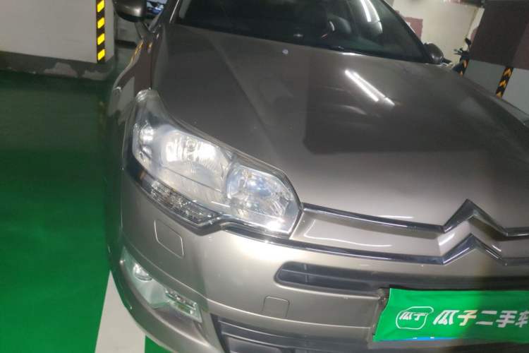 Used Citroen C5 2011 2.3L Automatic Zunyu Version Right Front Headlight