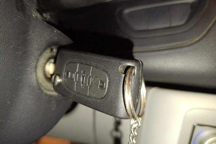 Used Citroen C5 2011 2.3L Automatic Zunya Edition Vehicle Key