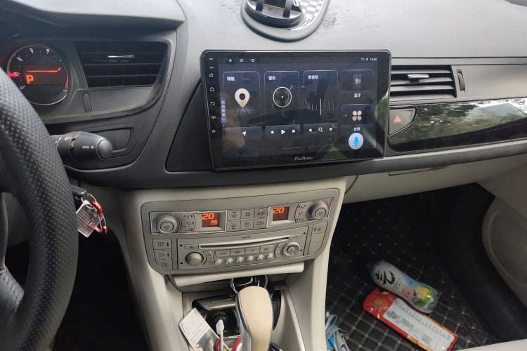 Used Citroen C5 2011 Dongfang Zhilü 2.3L Automatic Zunyu Model Audio And AC Panel