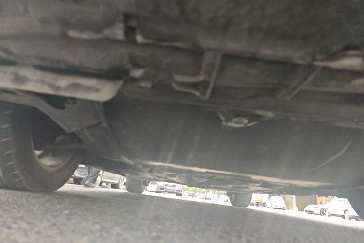 Used Citroen C5 2011 2.3L Automatic Zunyu Version Chassis Front