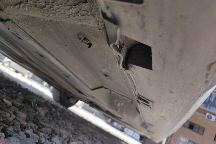 Used Citroen C5 2011 2.3L Automatic Zunyu Version Chassis Front Left