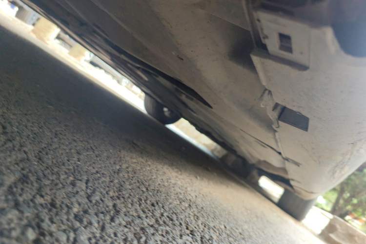 Used Citroen C5 2011 Dongfang Zhilü 2.3L Automatic Zunyu Model Chassis Rear Right