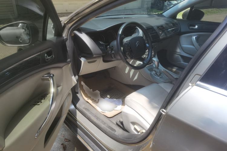 Used Citroen C5 2011 2.3L Automatic Zunyu Version Driver Seat