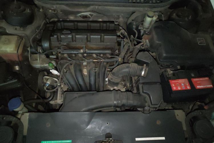 Used Citroen C5 2011 Dongfang Zhilü 2.3L Automatic Luxury Model Engine Bay
