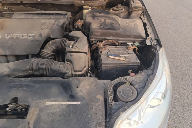 Used Citroen C5 2011 Dongfang Zhilü 2.3L Automatic Luxury Model Engine Bay Left