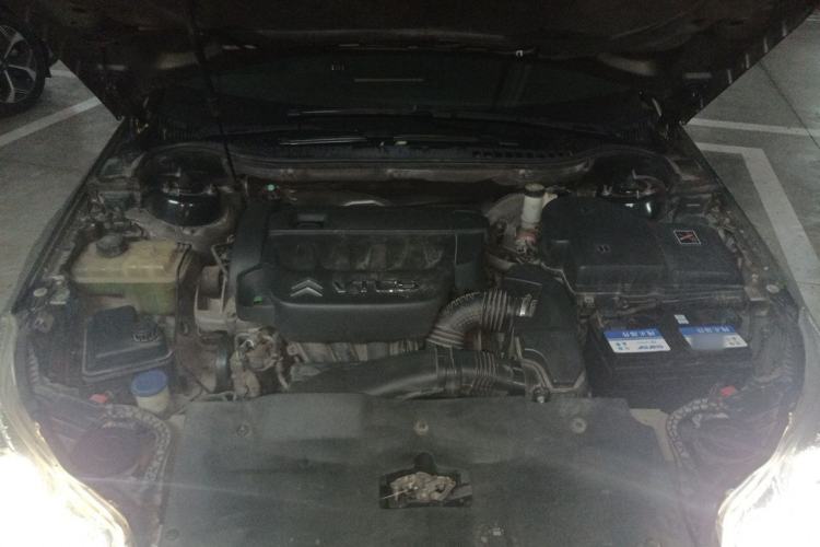 Used Citroen C5 2011 Dongfang Zhilü 2.3L Automatic Luxury Model Engine Bay