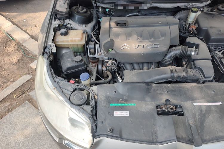 Used Citroen C5 2011 Dongfang Zhilü 2.3L Automatic Zunyu Model Engine Bay Right